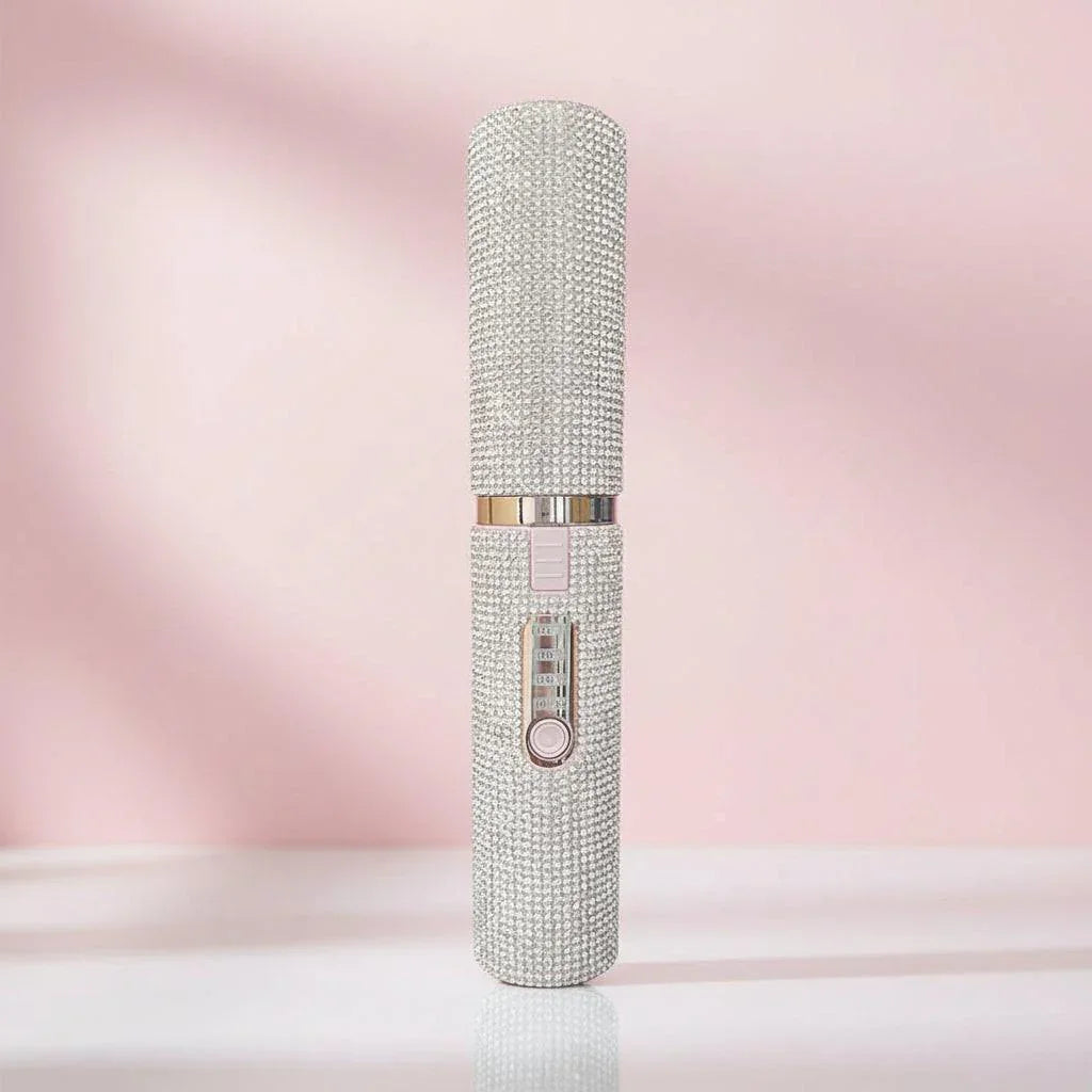 Lisseur Sans Fil Diamond Silk : Des Cheveux Parfaits Partout, en 30 secondes